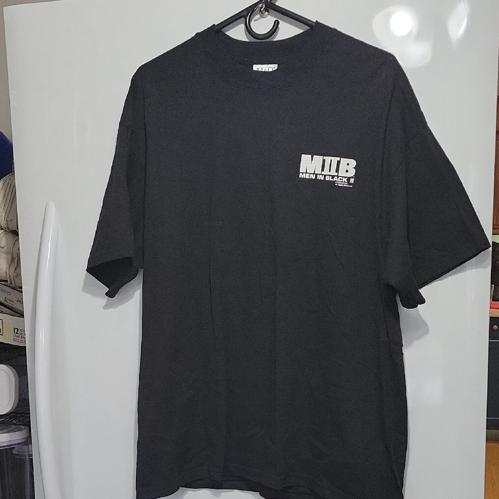 Men In Black II Movie Promo Shirt